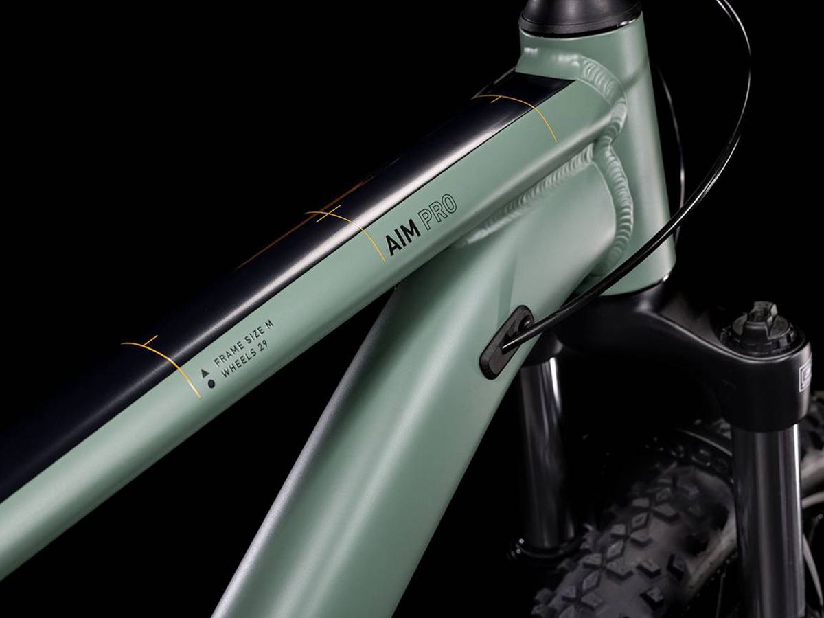 bicicleta de montana aluminio cube aim pro 29 2022 3 imagen5